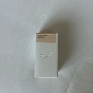 Haus Labs Foundation 100 Light Neutral